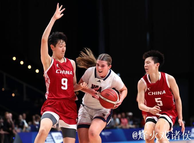 中国女大学生篮球队击败美国队 成功卫冕大运会冠军 中国女大学生篮球队击败美国队 成功卫冕大运会冠军